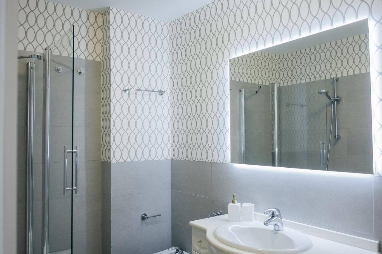 Apartamento de 300 m² en Distrito Salamanca, con 5 habitación Madrid Exterior foto