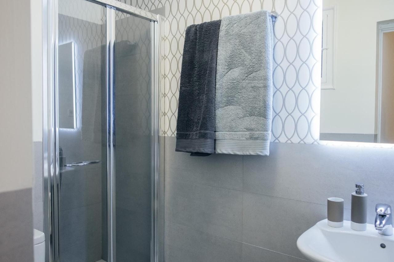 Apartamento de 300 m² en Distrito Salamanca, con 5 habitación Madrid Exterior foto
